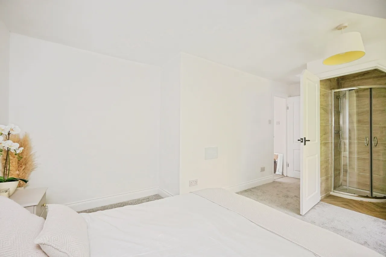 Bradstone Road, Folkestone, Kent, CT20, photo 18