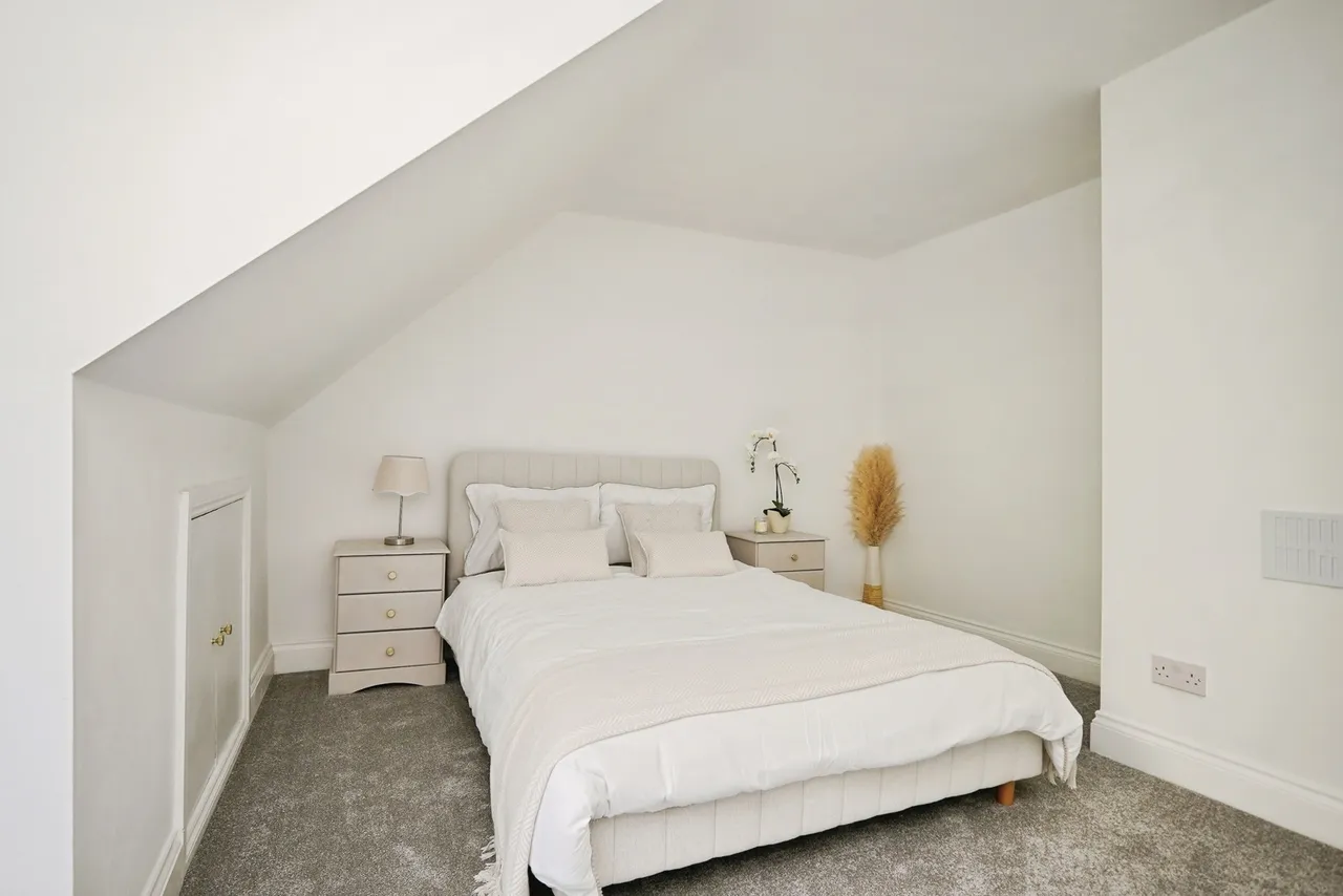 Bradstone Road, Folkestone, Kent, CT20, photo 11