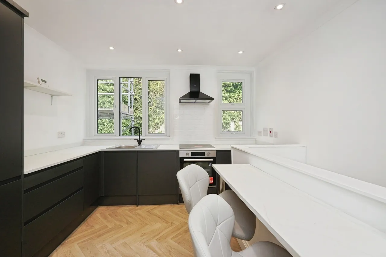 Bradstone Road, Folkestone, Kent, CT20, photo 6