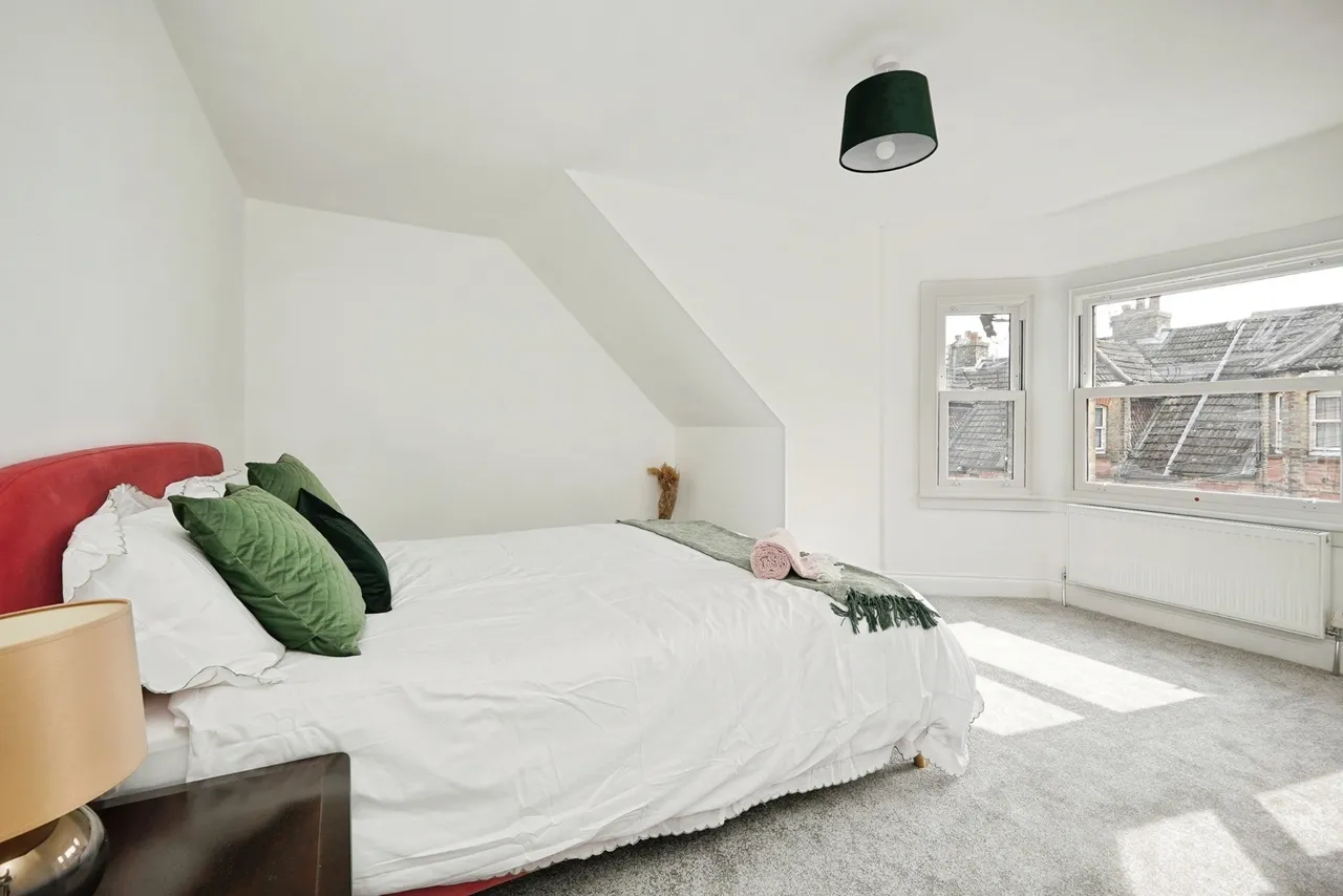 Bradstone Road, Folkestone, Kent, CT20, photo 14