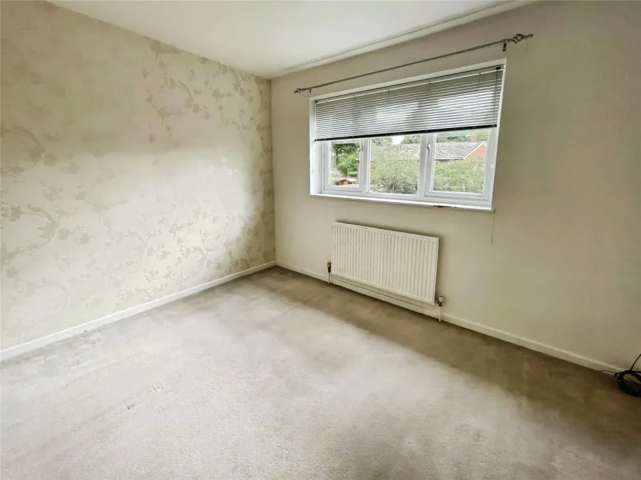 with 2 bedrooms in Old Harlow, CM17, photo 10