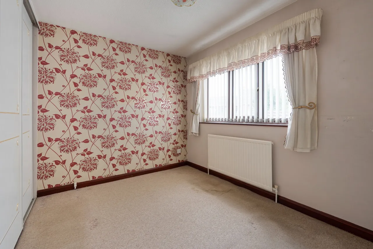 Carlisle Close on Barrowby Gate in Grantham, photo 10