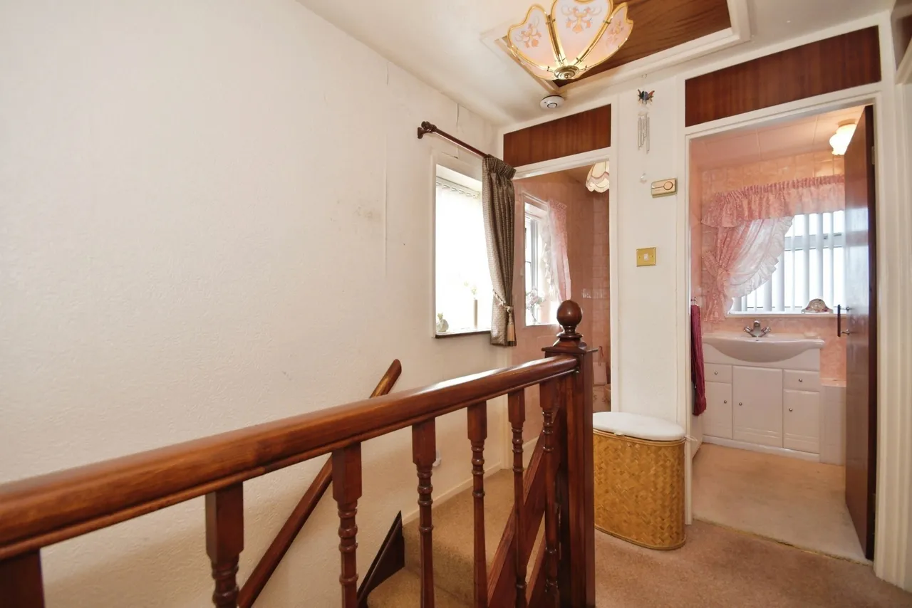 Cornwall Avenue, Buxton, Derbyshire, SK17, photo 12