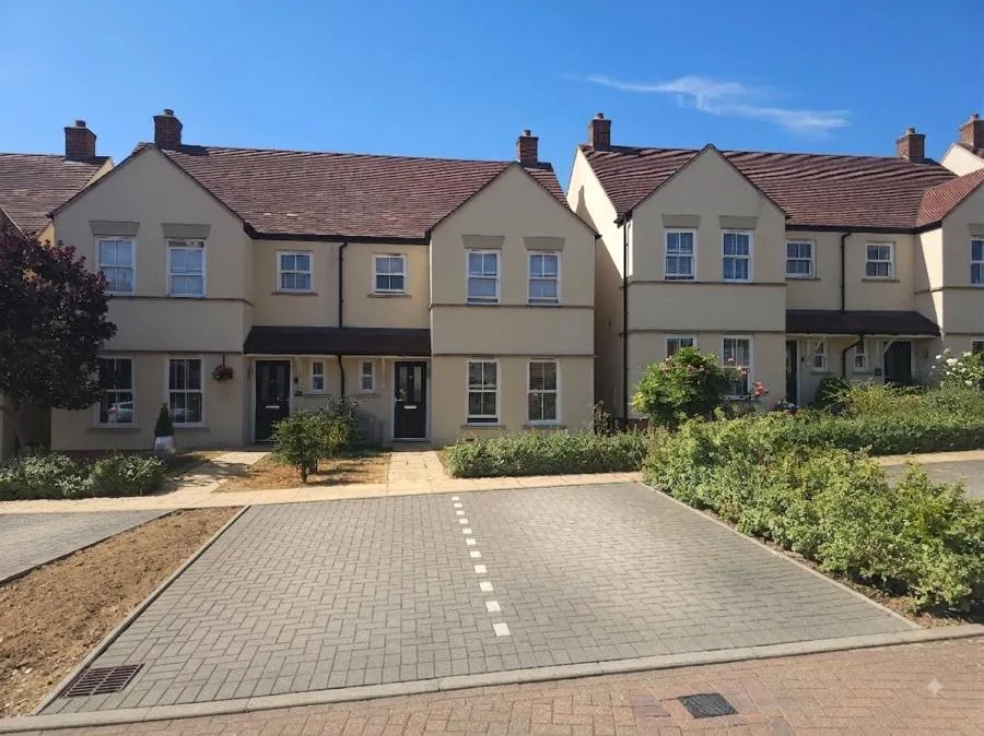 3 bed house for sale, Bourton Road, Banbury, OX16