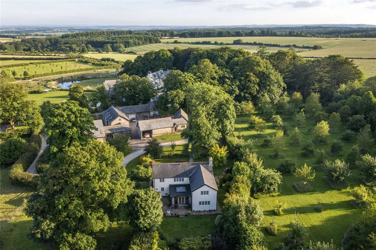 Ashmore, Salisbury, SP5, photo 46