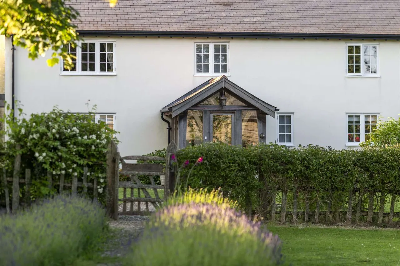 Ashmore, Salisbury, SP5, photo 23