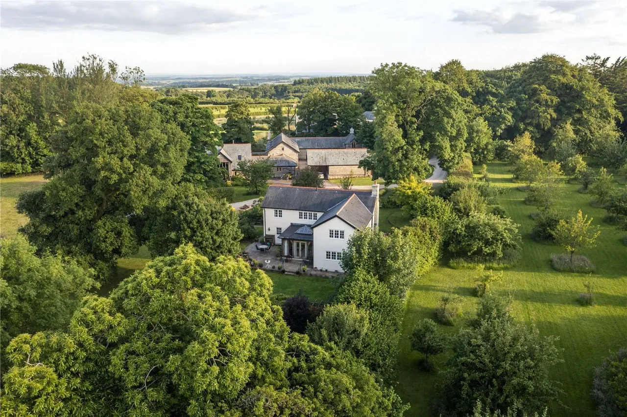 Ashmore, Salisbury, SP5, photo 47