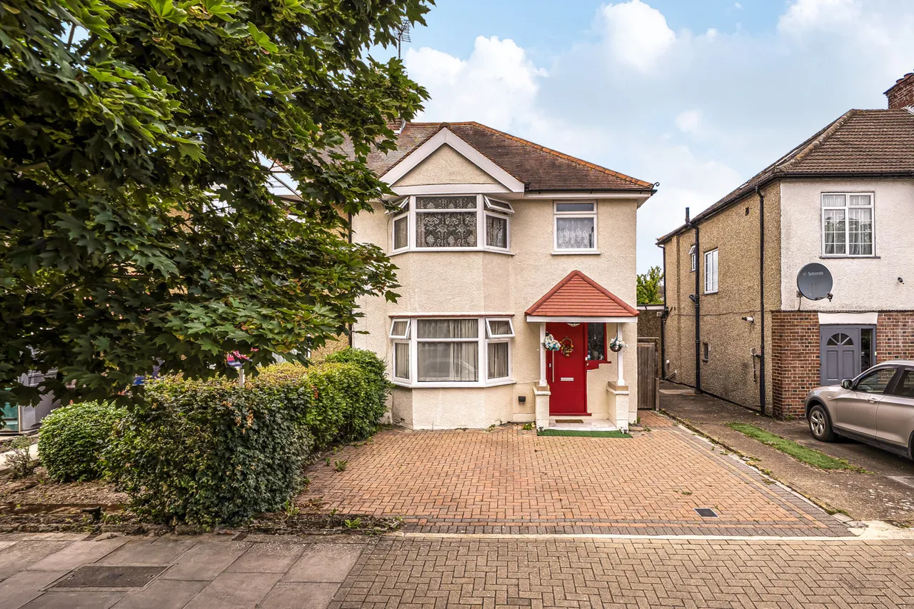 Pinner Park Avenue, Harrow, HA2, photo 17