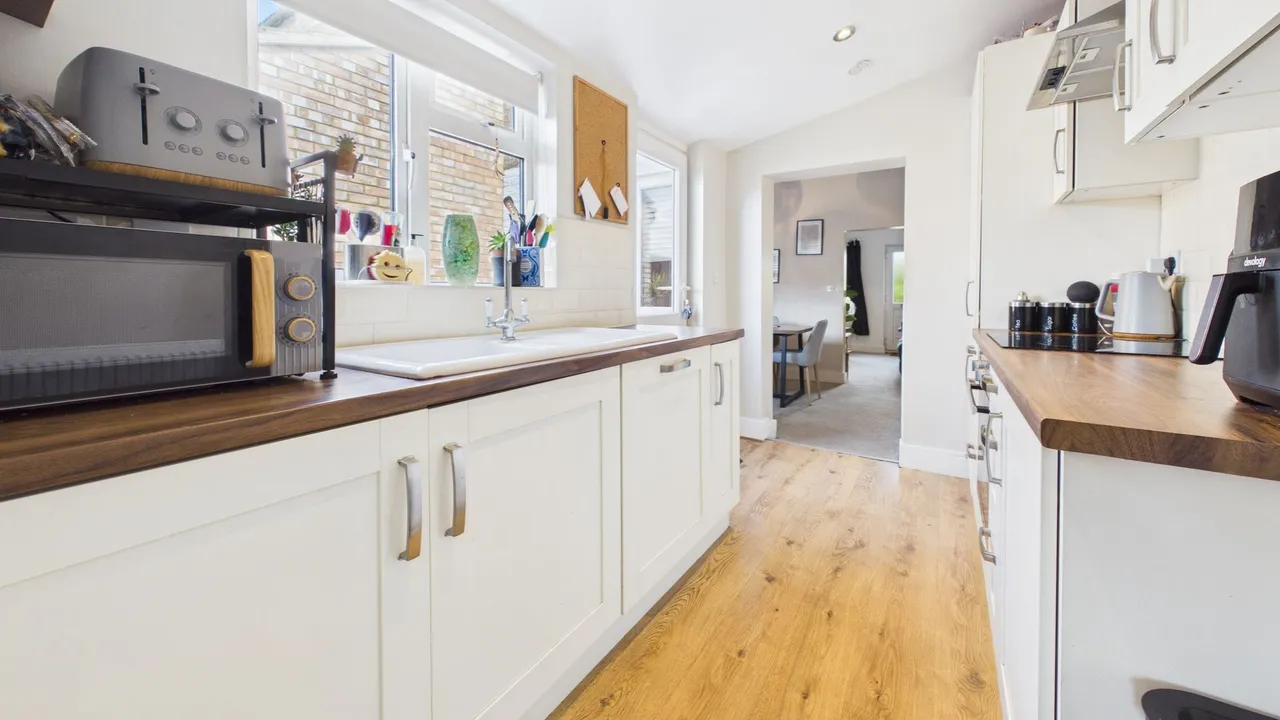 Peterborough Road, CROWLAND, PE6, photo 8
