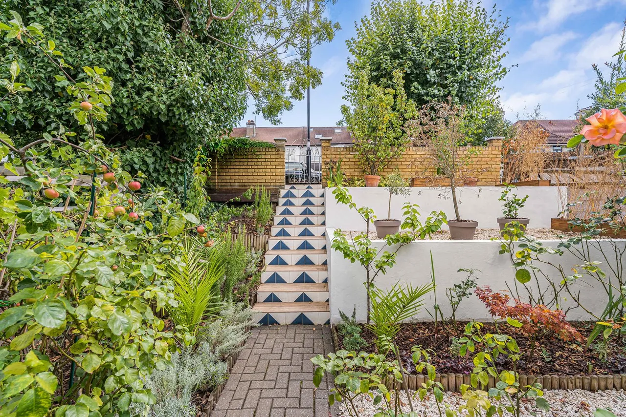 Stanford Road, London, SW16, photo 21