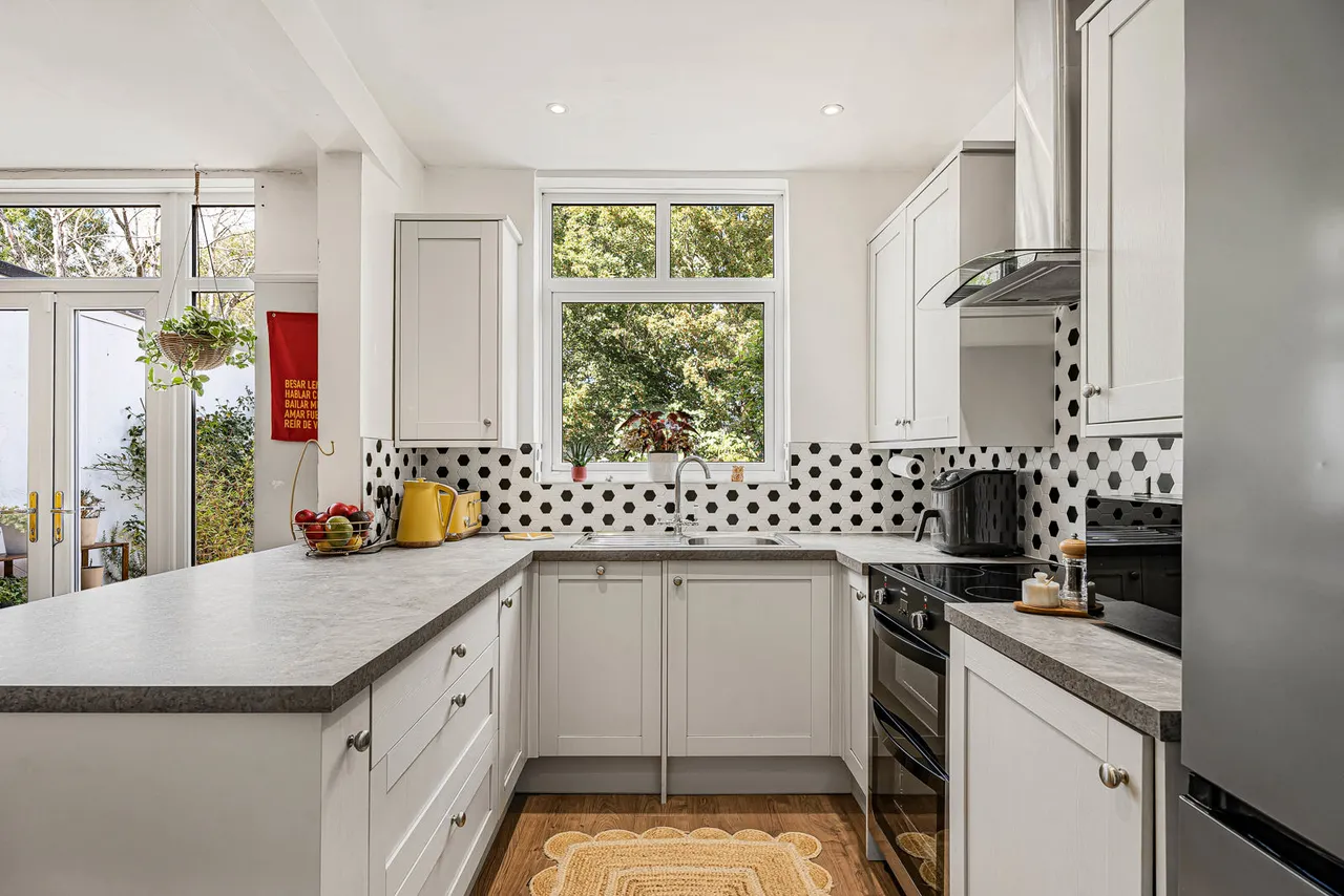 Stanford Road, London, SW16, photo 15