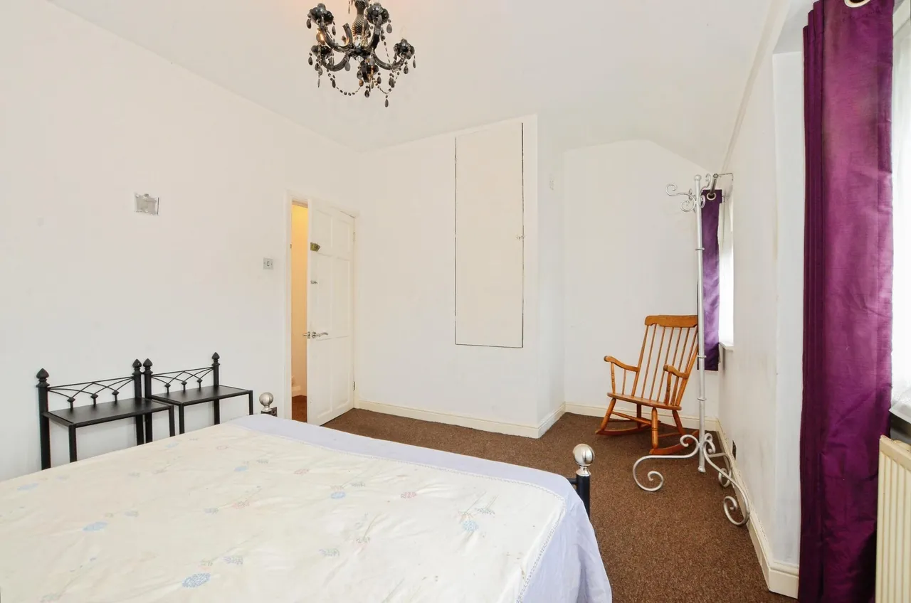 Oakdene Road, Uxbridge, UB10, photo 11