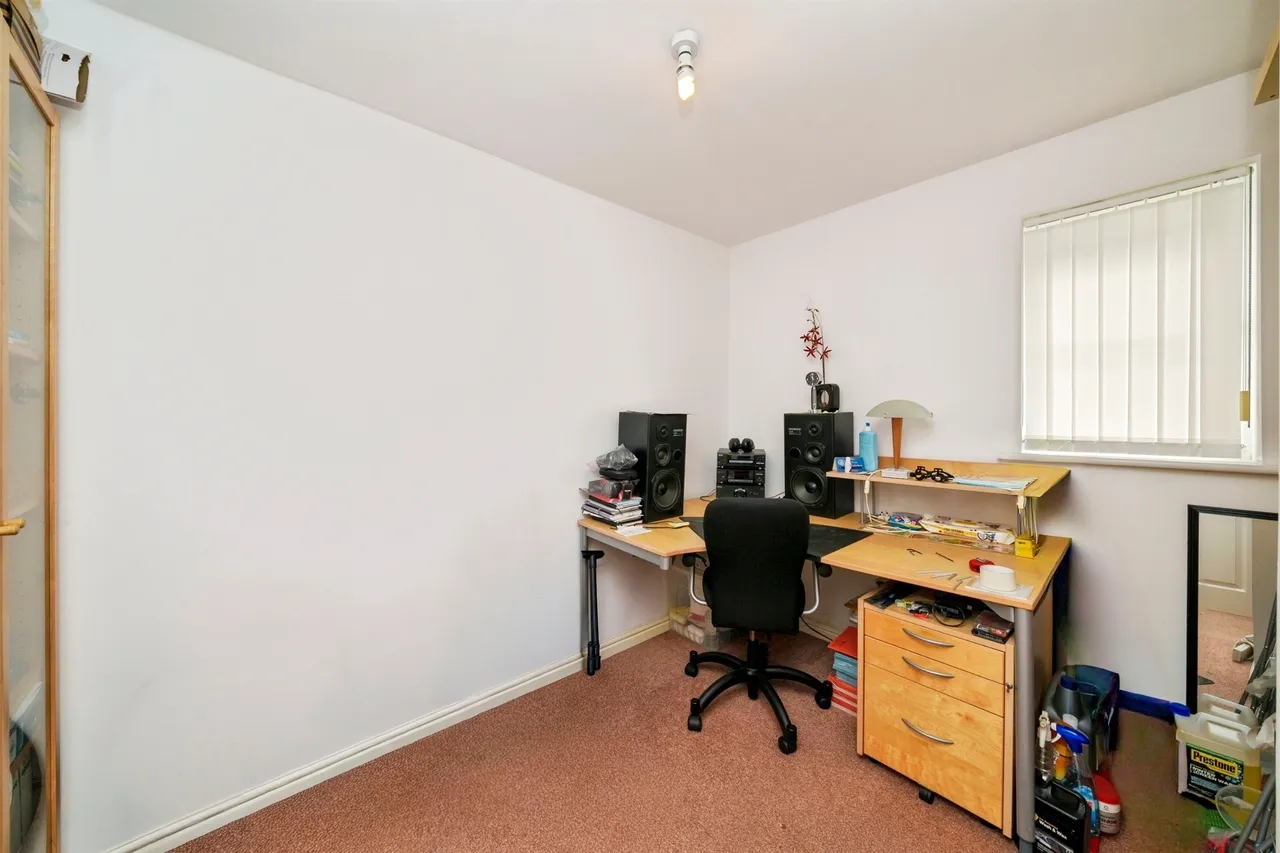Twickenham Drive, Wirral, photo 7