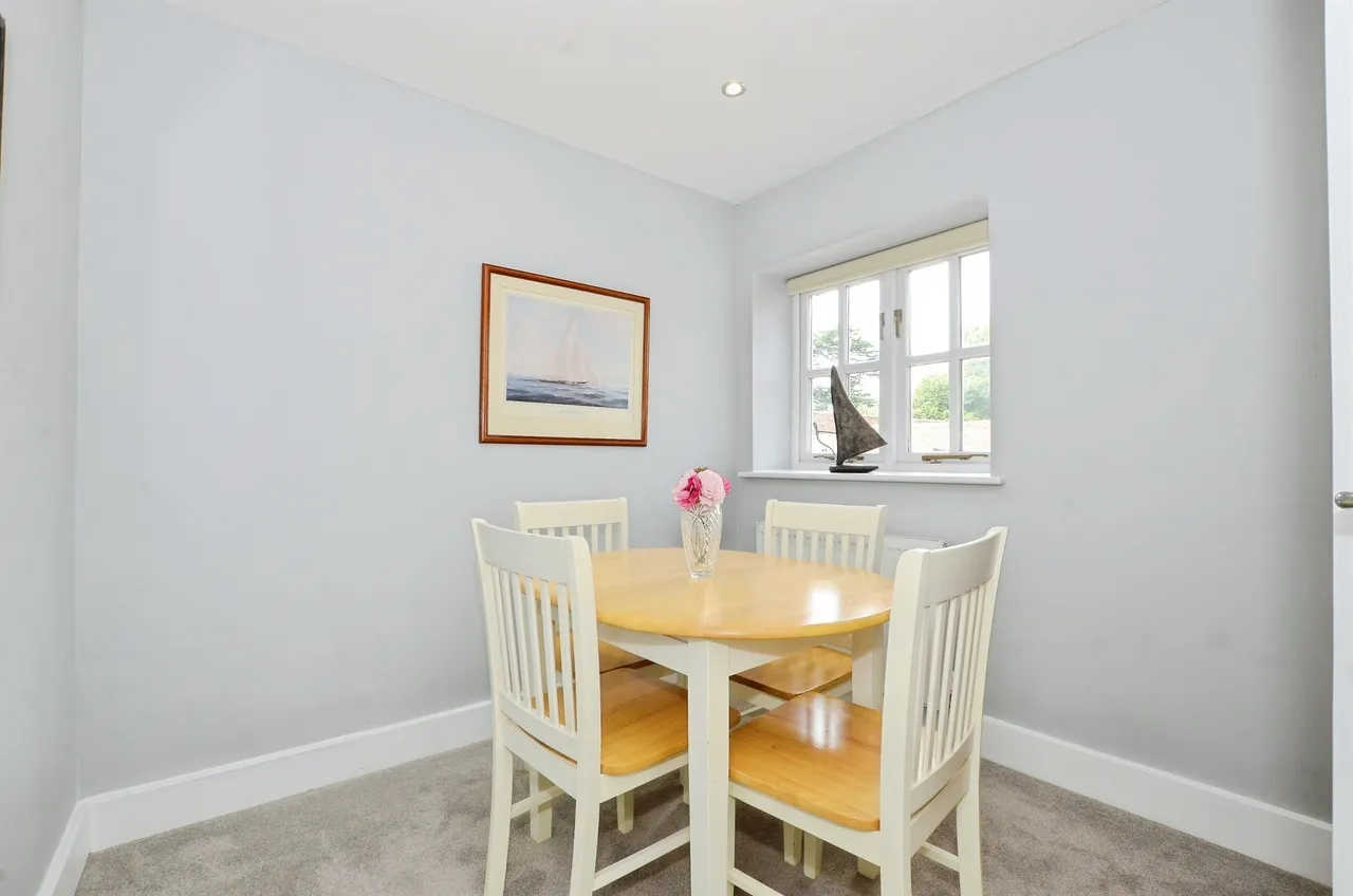 Fullers Grove, Chesham, photo 8