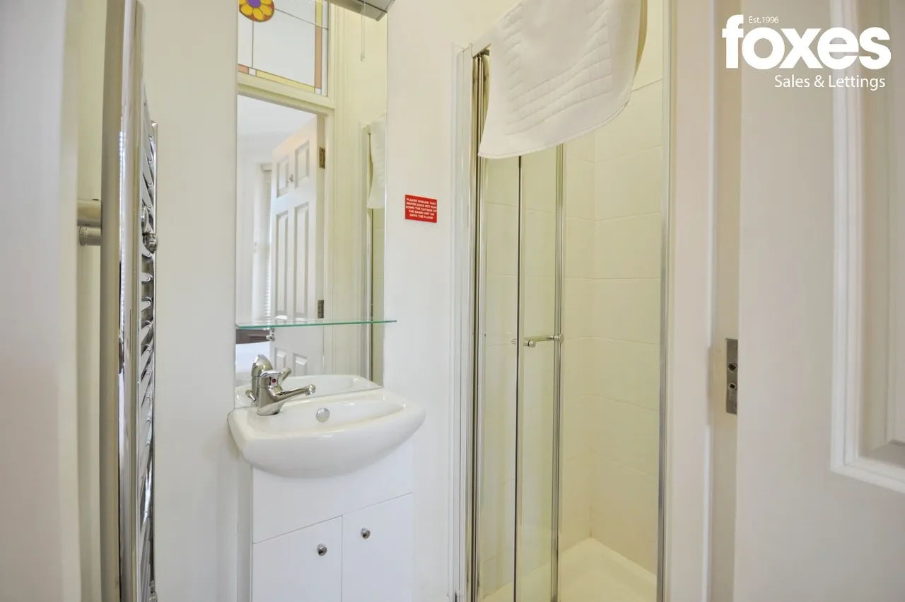 Helena Suite, 5 Marlborough Road, photo 27