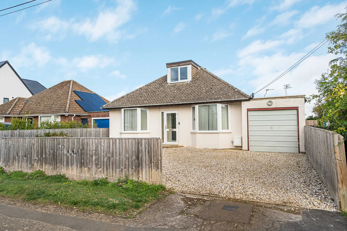 3 bed property for sale, Sandhill Road, Begbroke