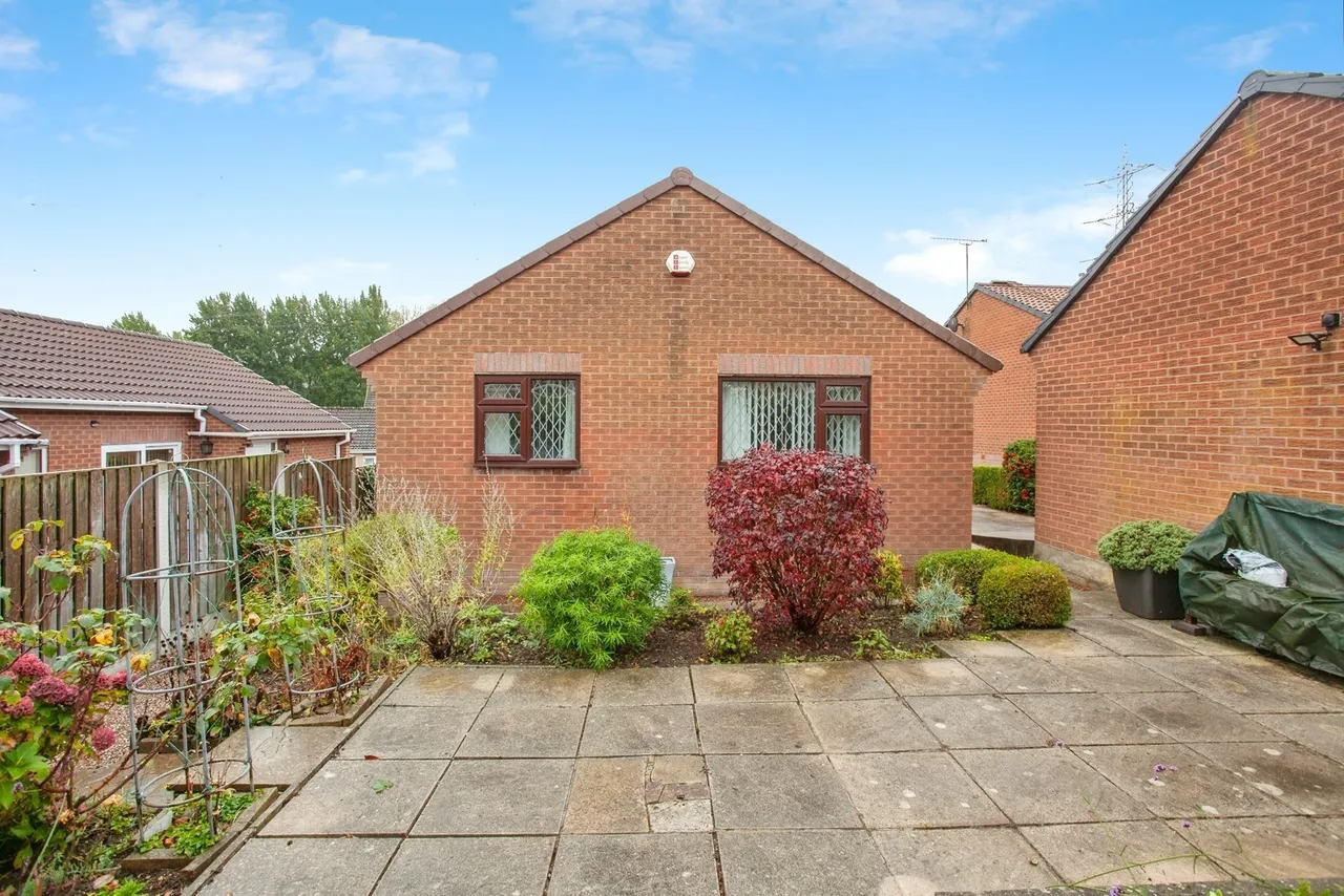Deanhead Drive, Owlthorpe, Sheffield, South Yorkshire, S20, photo 16
