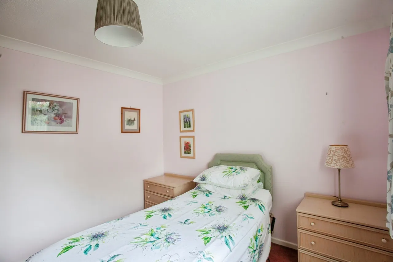 Deanhead Drive, Owlthorpe, Sheffield, South Yorkshire, S20, photo 15