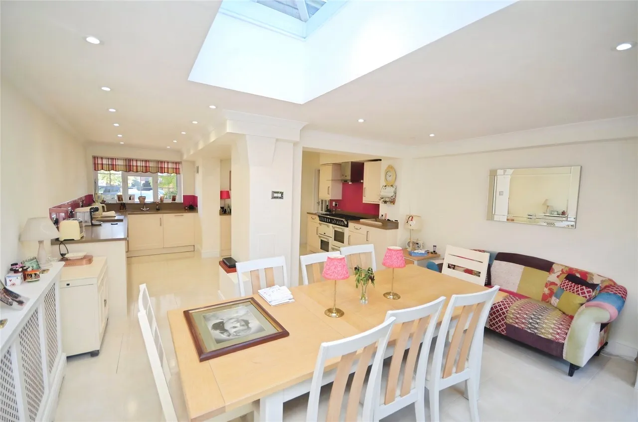 Mersey Avenue, Upminster, RM14, photo 11