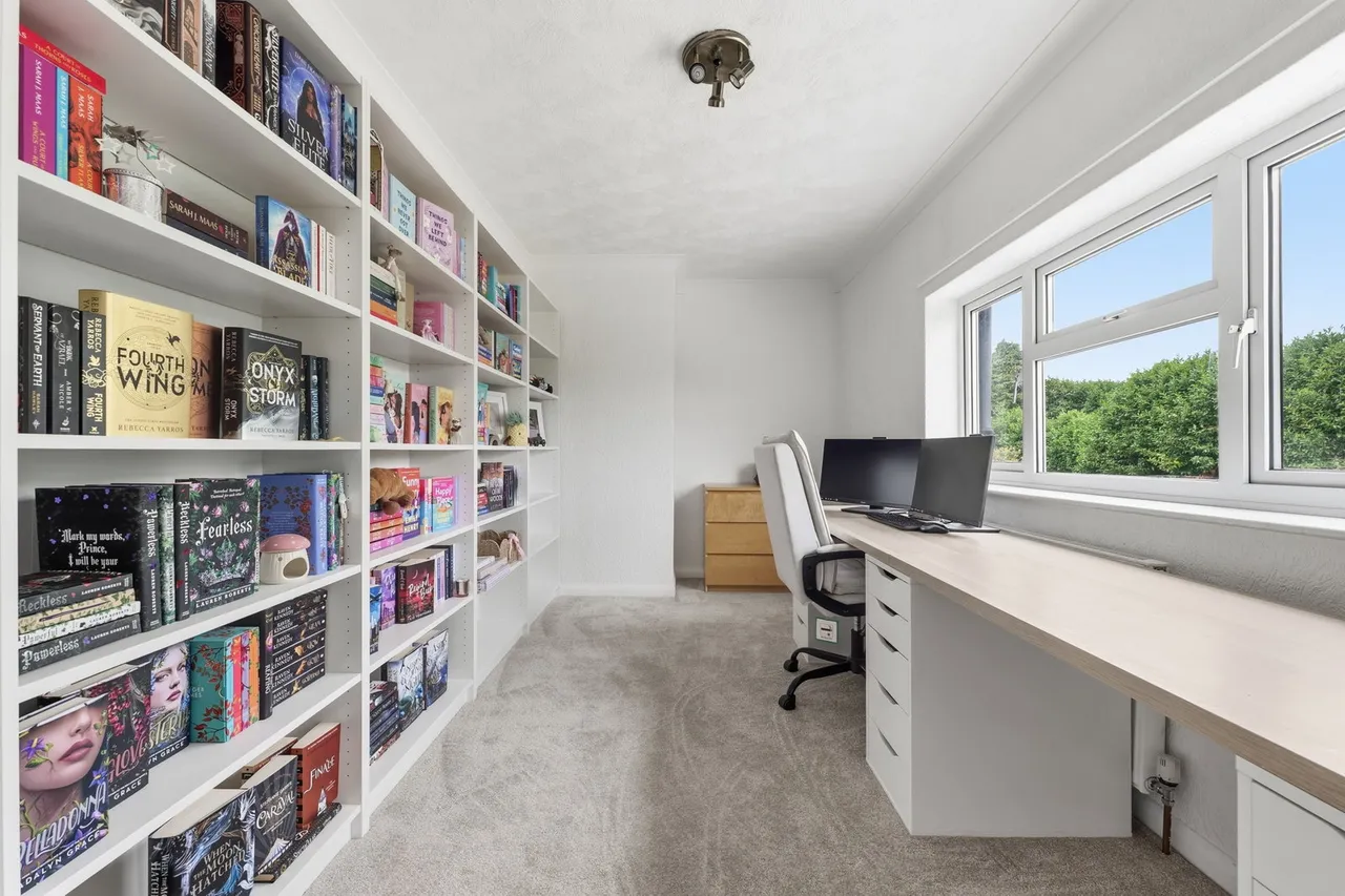 Broomfield Lane, Farnsfield, photo 16