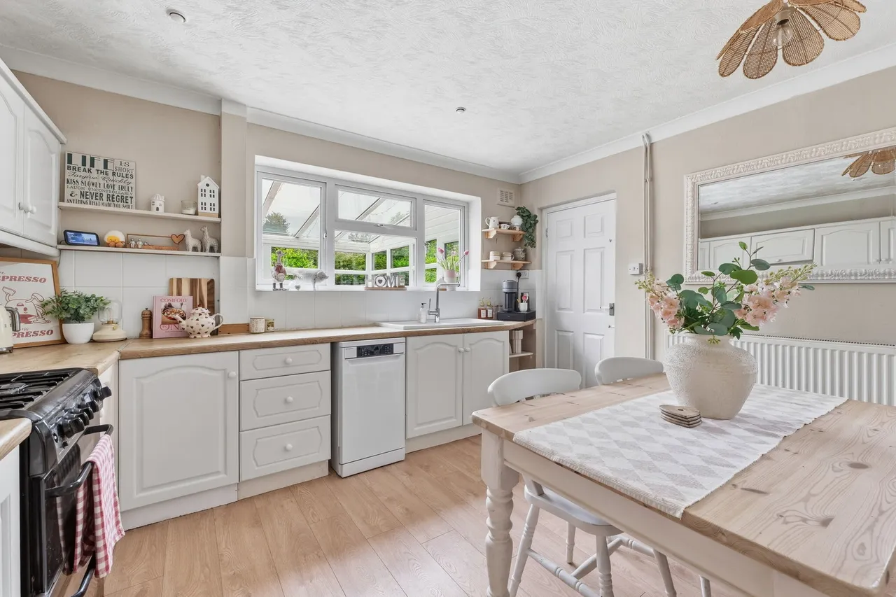 Broomfield Lane, Farnsfield, photo 4