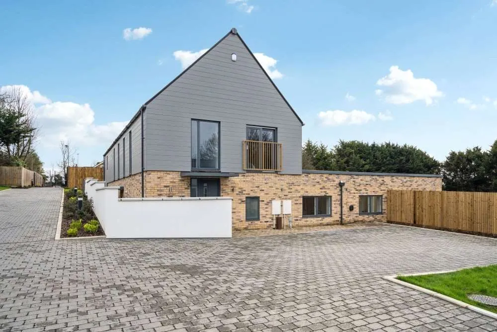 Toms Lane, Kings Langley, Hertfordshire, WD4 8NA, photo 2