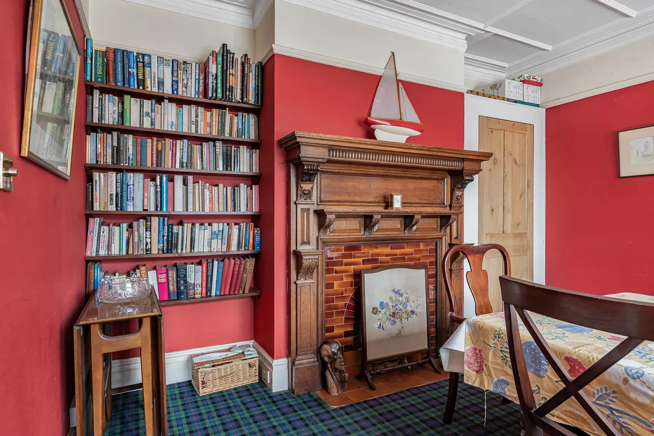 Guildford Road, Woking, GU22, photo 13