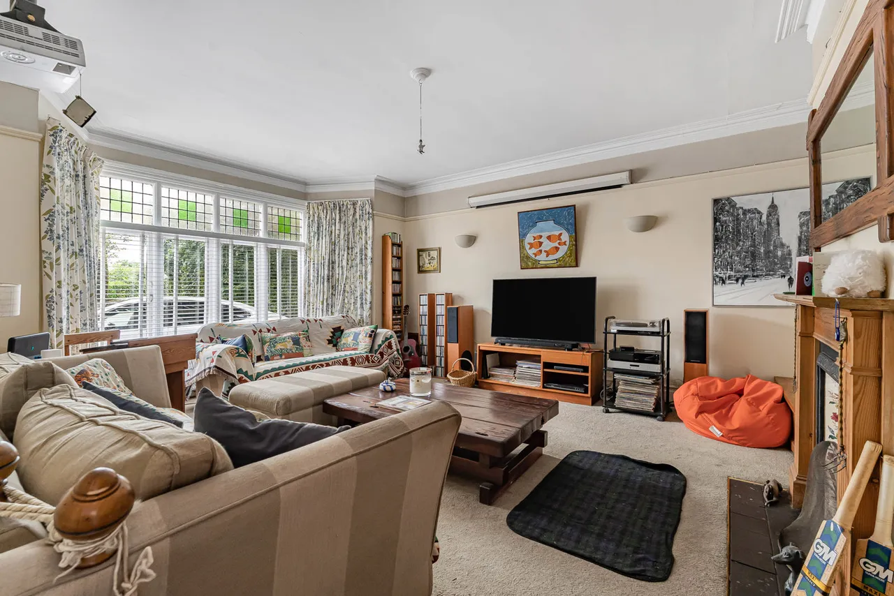 Guildford Road, Woking, GU22, photo 10