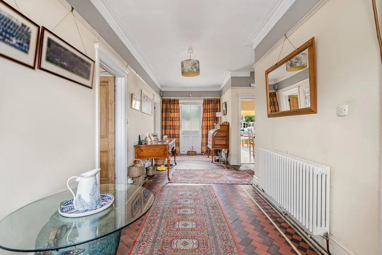 Guildford Road, Woking, GU22, photo 20