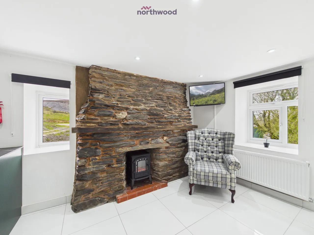 Tai Newyddion, Llandegla, LL11, photo 4