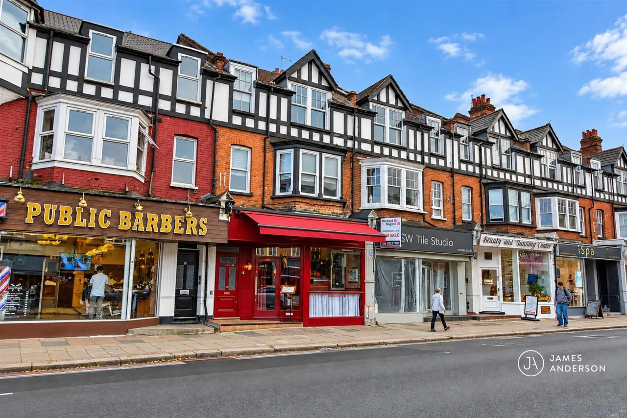 Upper Richmond Road West, London, SW14, photo 8