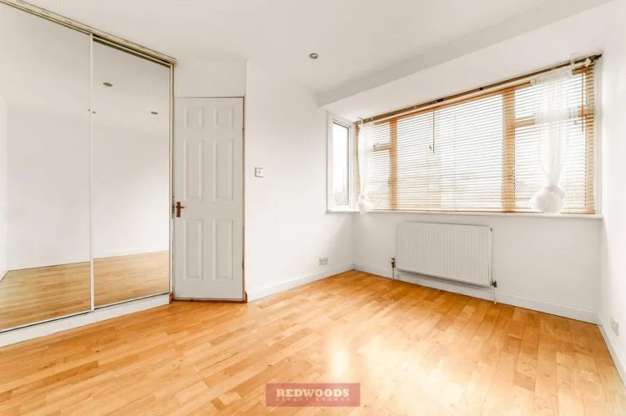St. Lukes Road, Old Windsor, SL4, photo 6