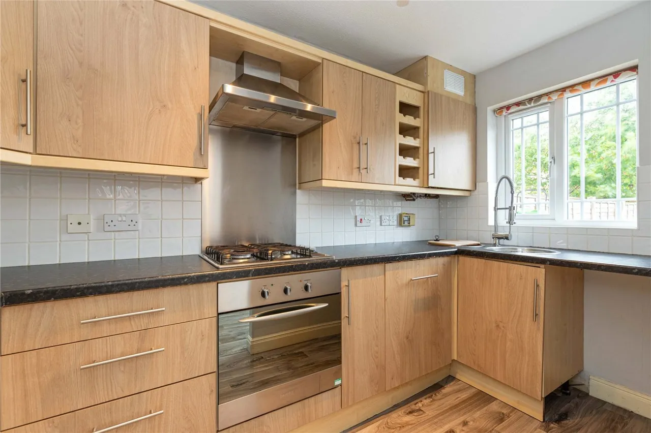Eldon Road, Macclesfield, SK10, photo 4