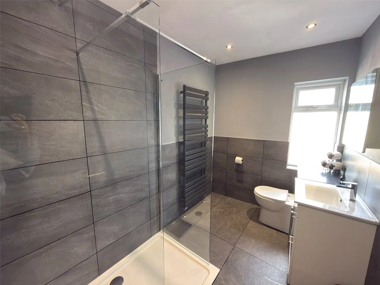 Derbyshire Lane, Hucknall, NG15, photo 12