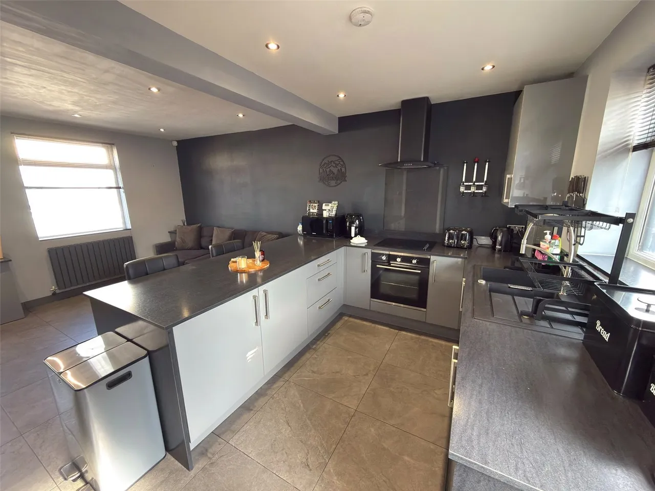 Derbyshire Lane, Hucknall, NG15, photo 3