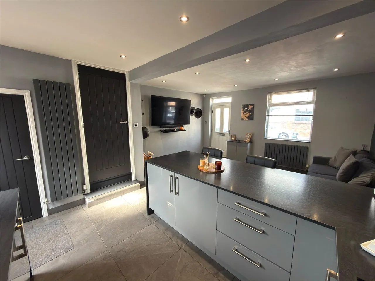 Derbyshire Lane, Hucknall, NG15, photo 6