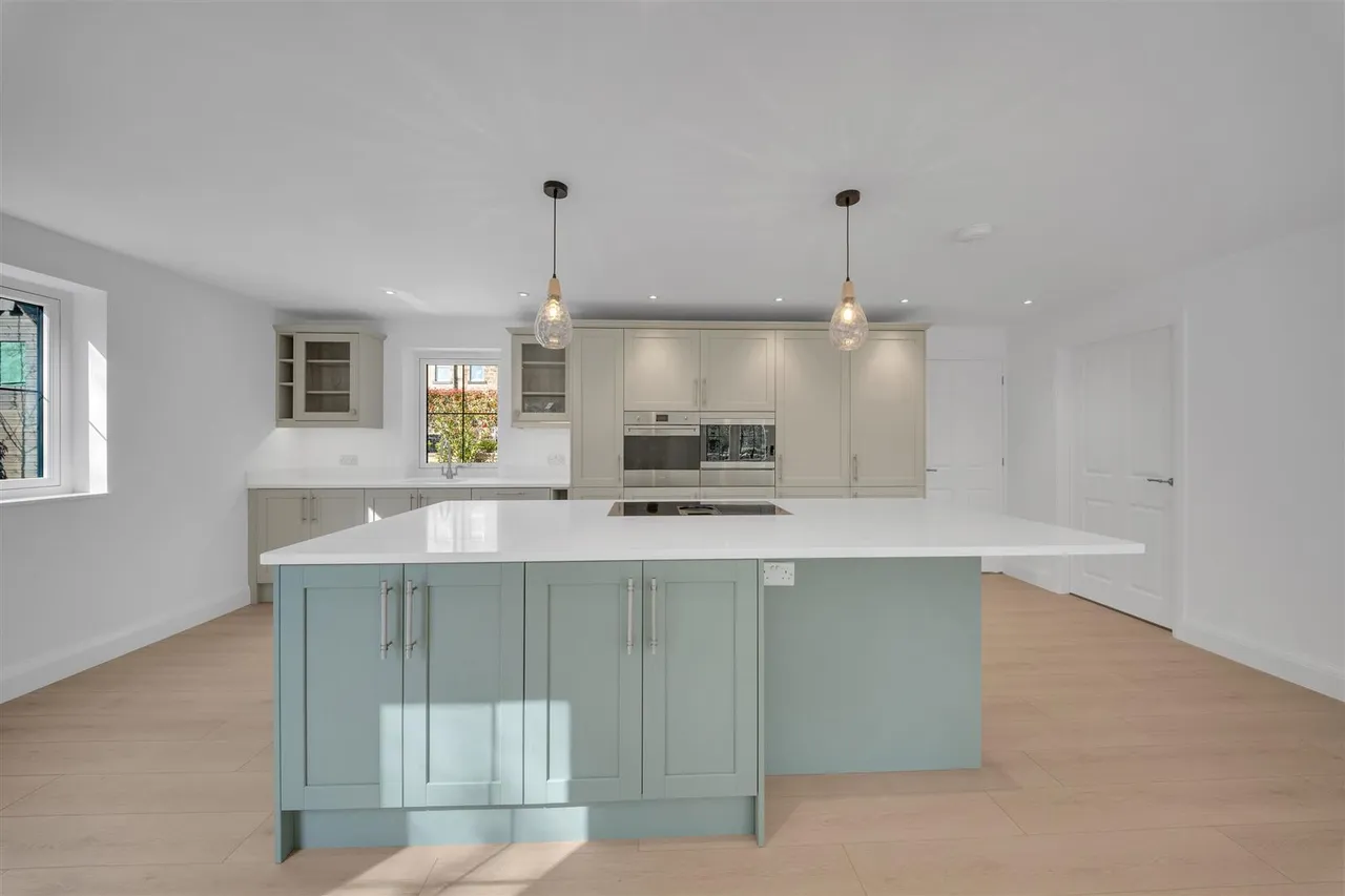 Elmsley Street, Steeton, BD20 6SE, photo 2