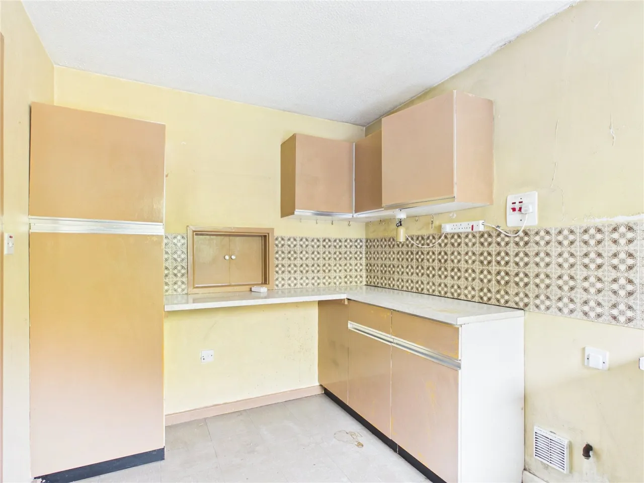 Falcon Close, Patchway, BS34, photo 5