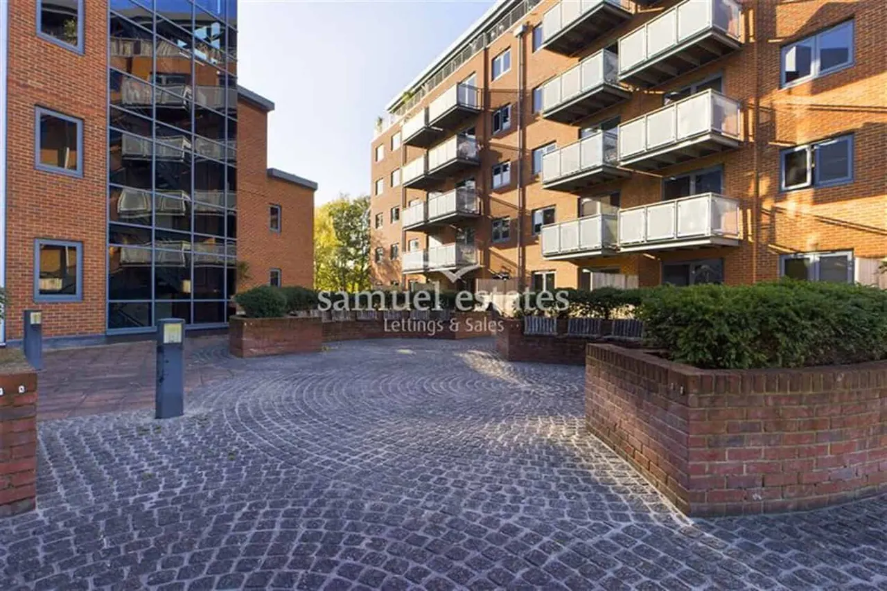 2 Chapter Way, Merton, London, Greater London, SW19 2RY, photo 11