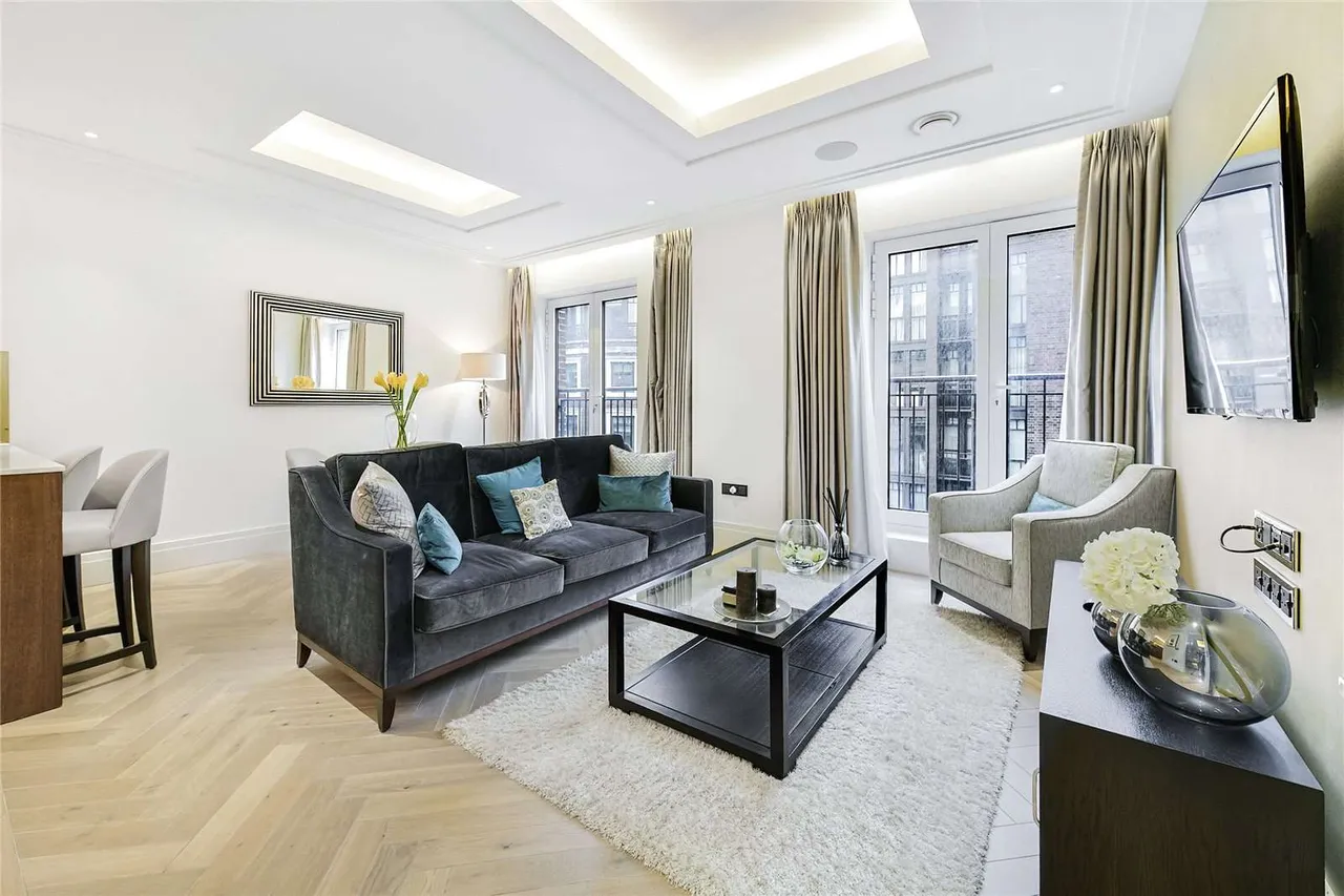 1 bed flat to rent — Drake House, 76 Marsham Street, Westminster, London, SW1P 4LY