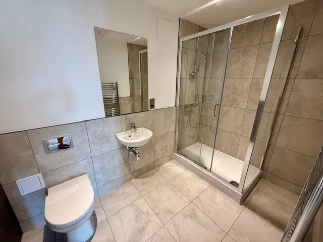 Herschel Street, SLOUGH, photo 7