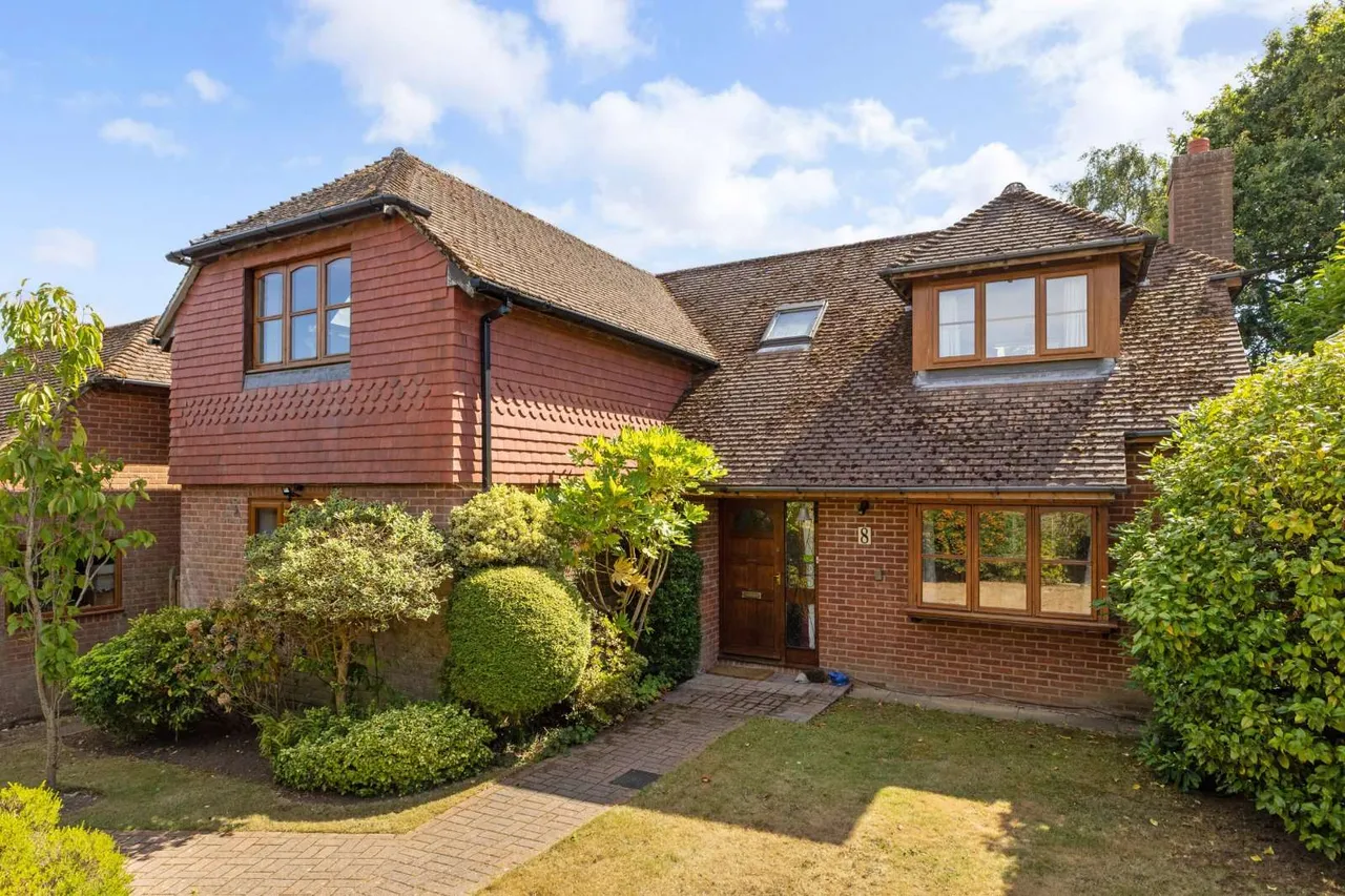 4 bed house for sale, Jordans Lane, Sway, SO41