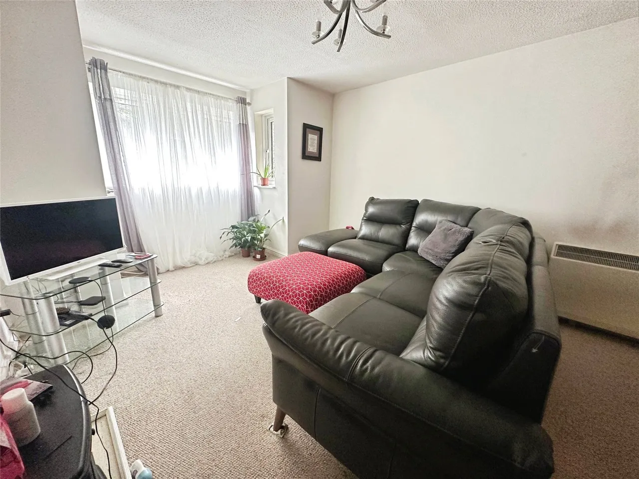 Larkspur Gardens, Luton, Bedfordshire, LU4, photo 3
