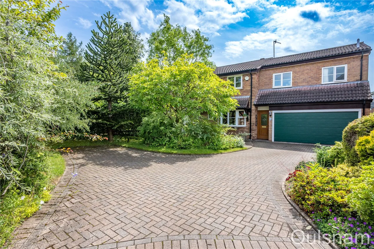 5 bed house for sale — Beaumont Lawns, Marlbrook, Bromsgrove, Worcestershire, B60 1HZ
