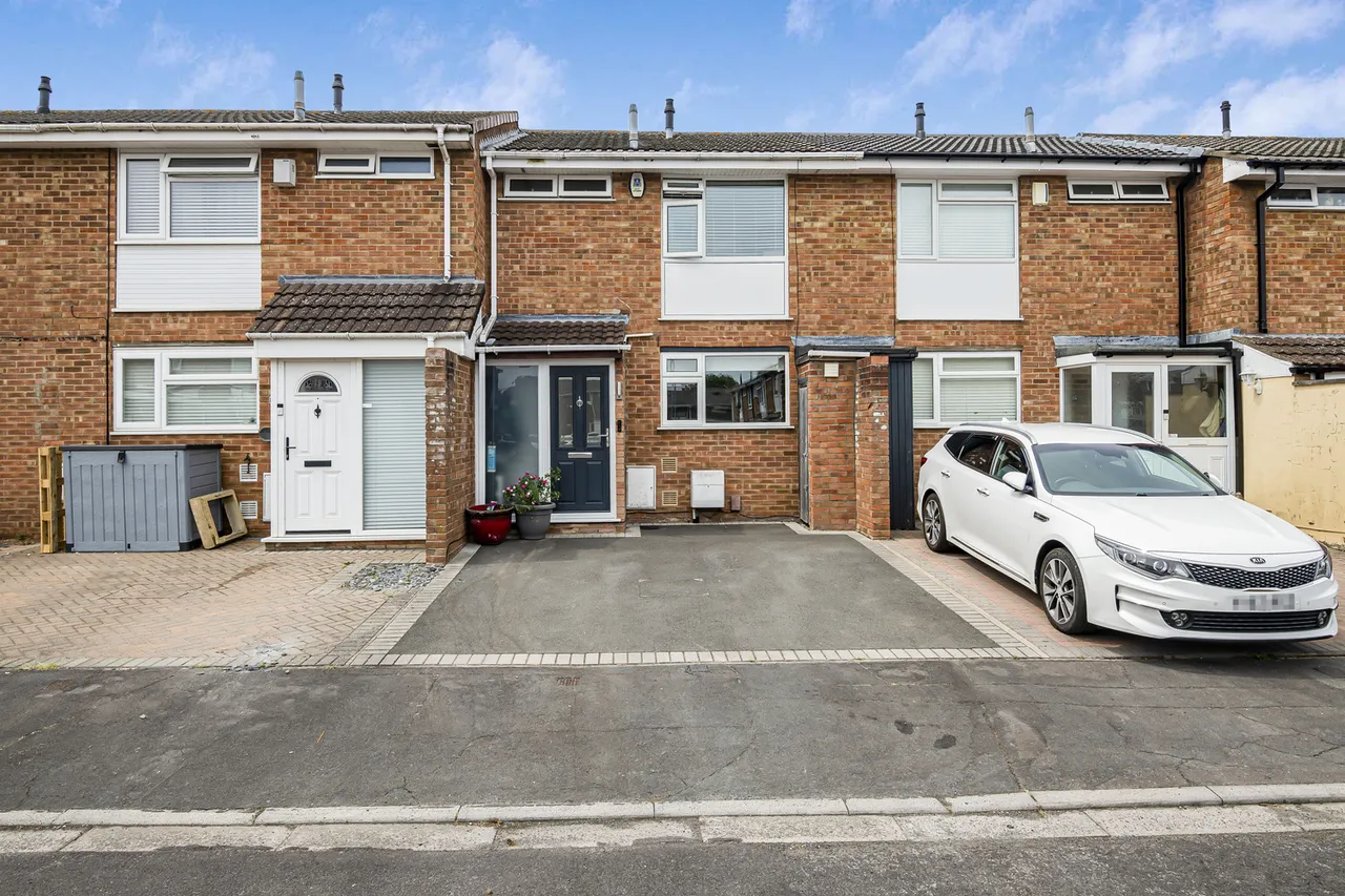 3 bed house for sale — Leaholme Gardens, Whitchurch, Bristol, BS14 0LQ