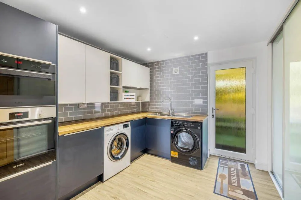 Washingborough Road, Heighington, LN4, photo 15