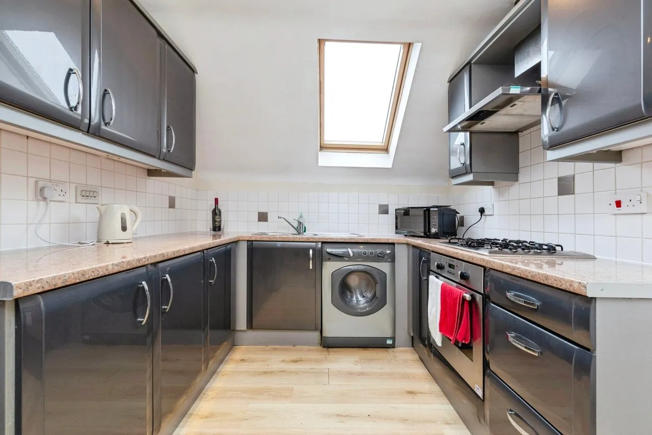 Sandringham Court, Chester Le Street, Durham, DH3, photo 14
