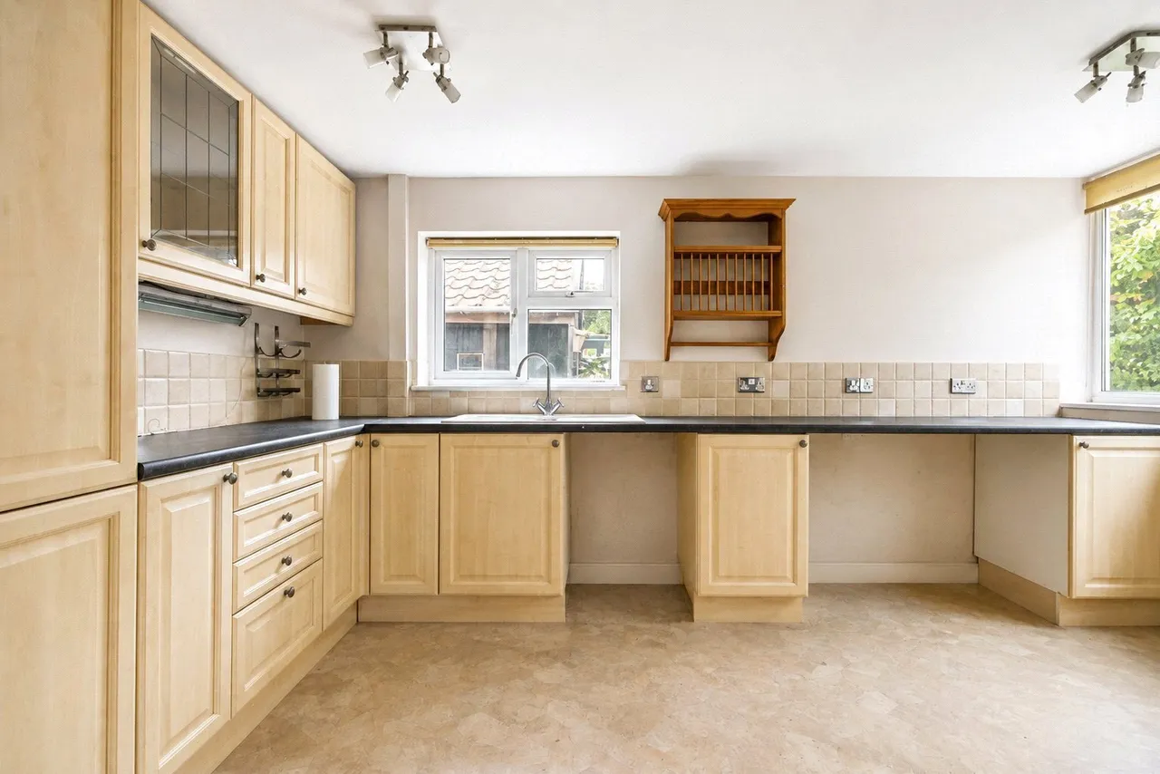 Buckenham Road, Attleborough, NR17, photo 5