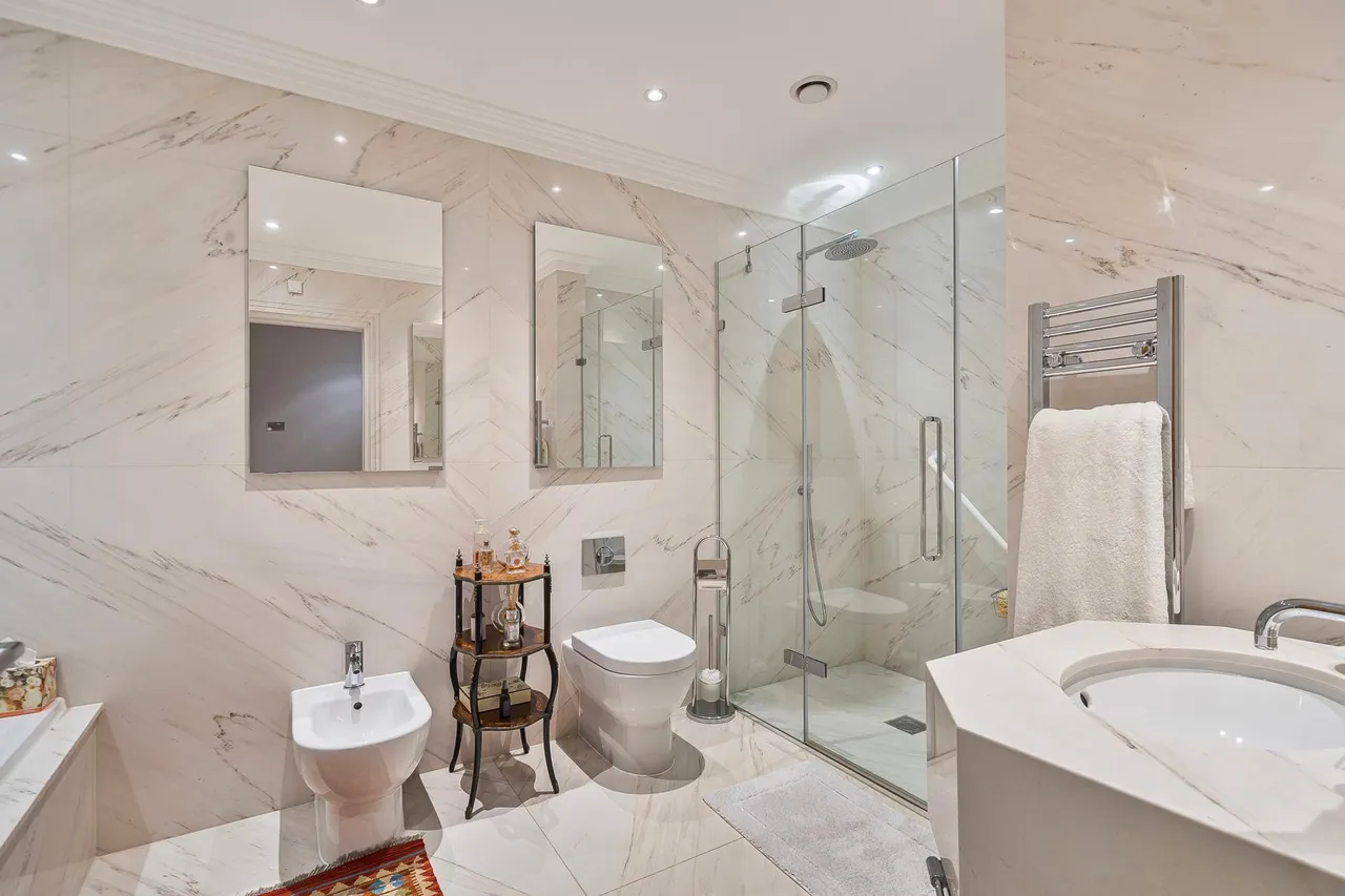 The Mansion, Kingswood Warren Park, photo 31