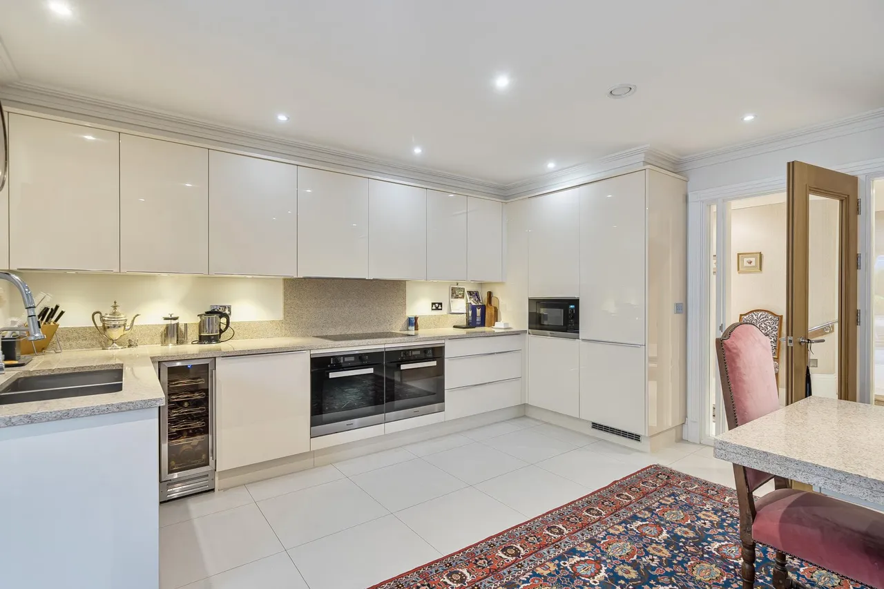 The Mansion, Kingswood Warren Park, photo 3